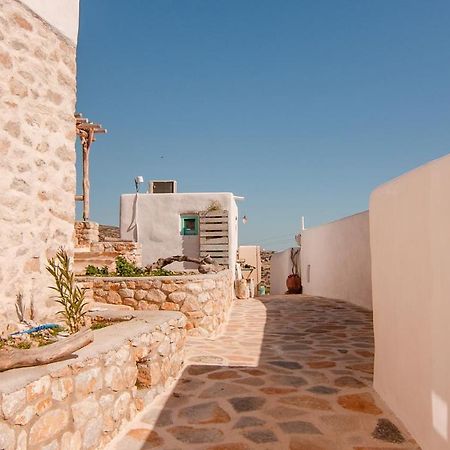 Dimitrakis Guesthouse 도노우사 외부 사진