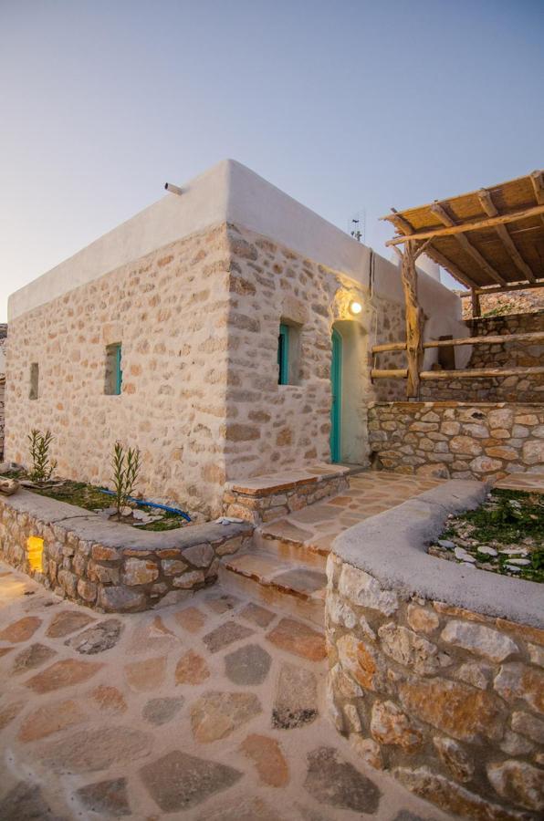 Dimitrakis Guesthouse 도노우사 외부 사진
