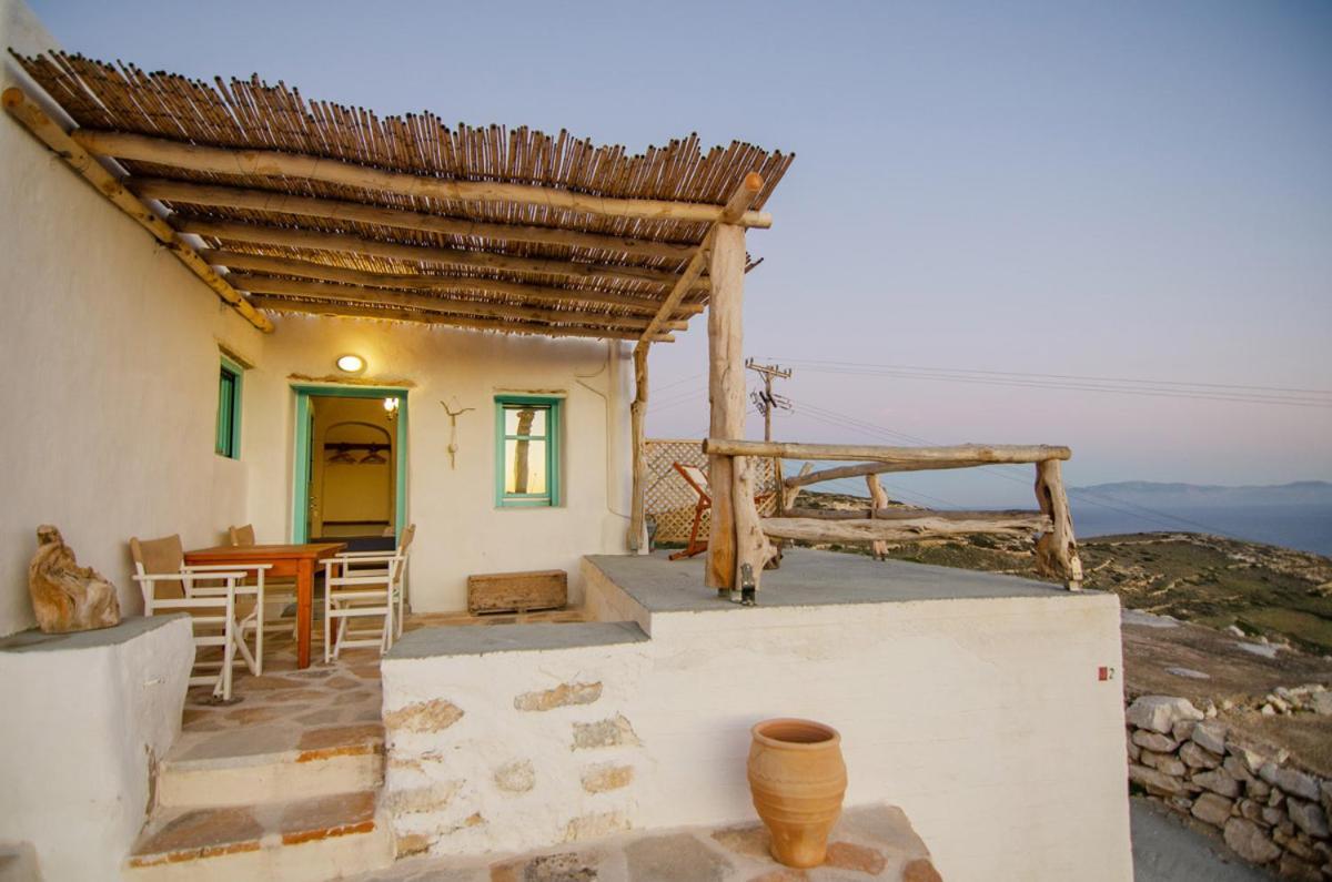 Dimitrakis Guesthouse 도노우사 외부 사진