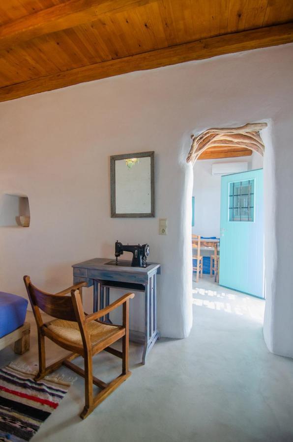 Dimitrakis Guesthouse 도노우사 외부 사진