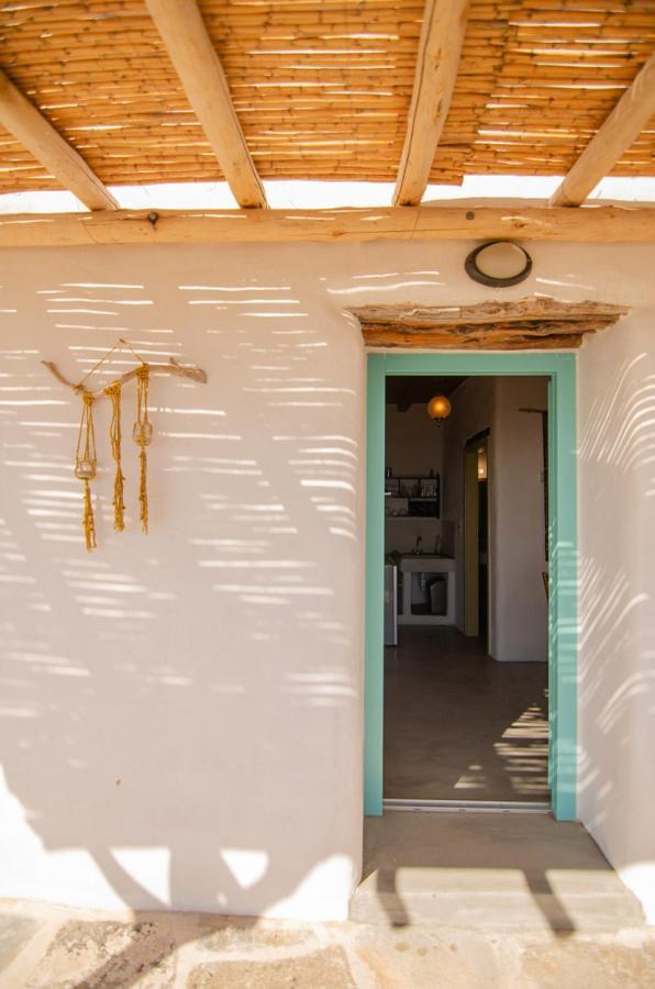 Dimitrakis Guesthouse 도노우사 외부 사진