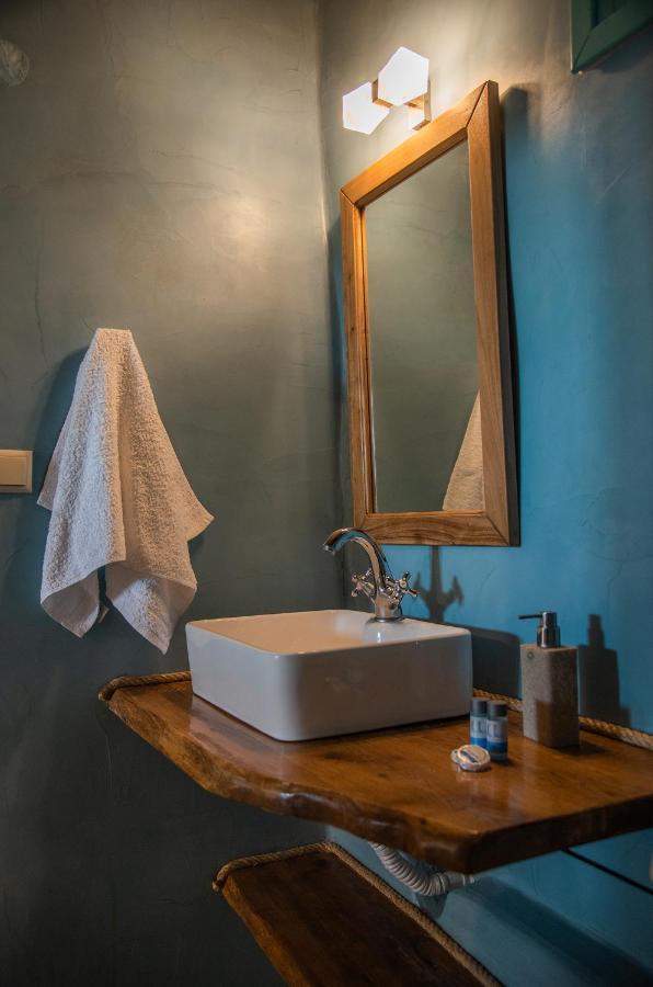 Dimitrakis Guesthouse 도노우사 외부 사진