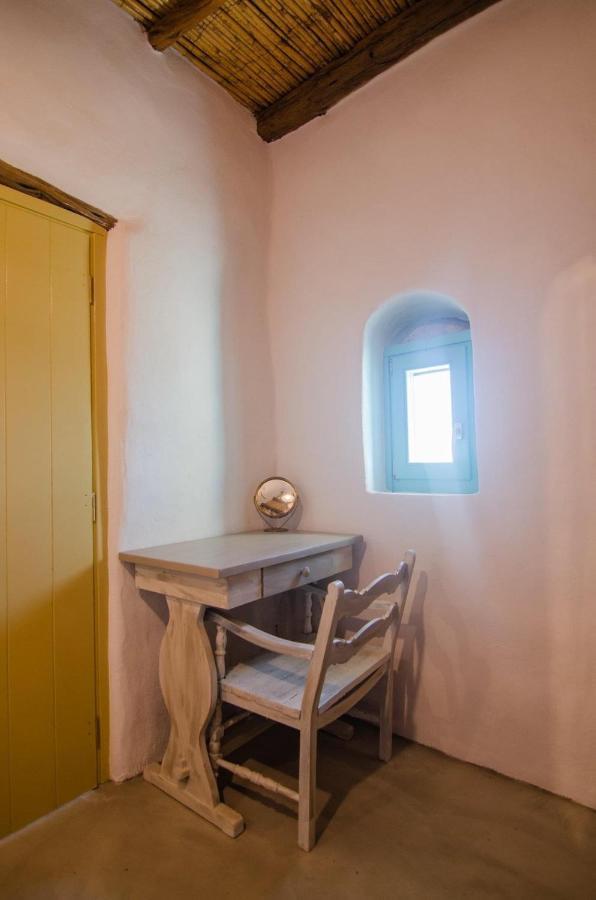 Dimitrakis Guesthouse 도노우사 외부 사진