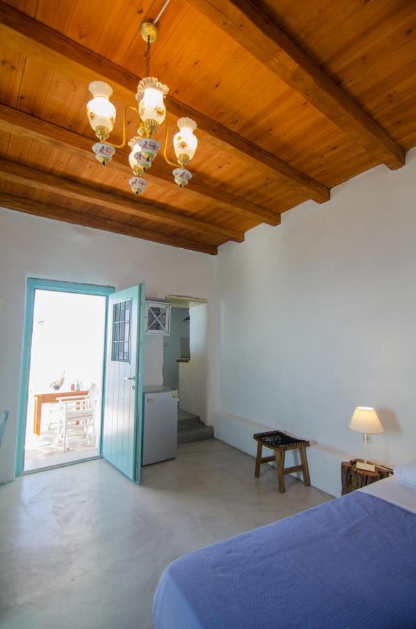 Dimitrakis Guesthouse 도노우사 외부 사진