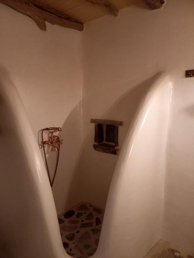 Dimitrakis Guesthouse 도노우사 외부 사진
